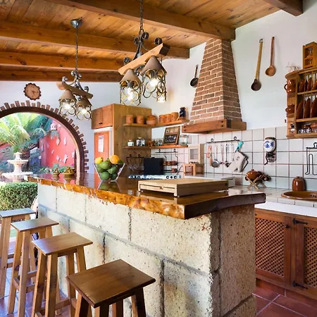 Male: Oasis De Tranquilidad Con Piscina En El Corazon De Silos - Es-279-6 * Los Silos